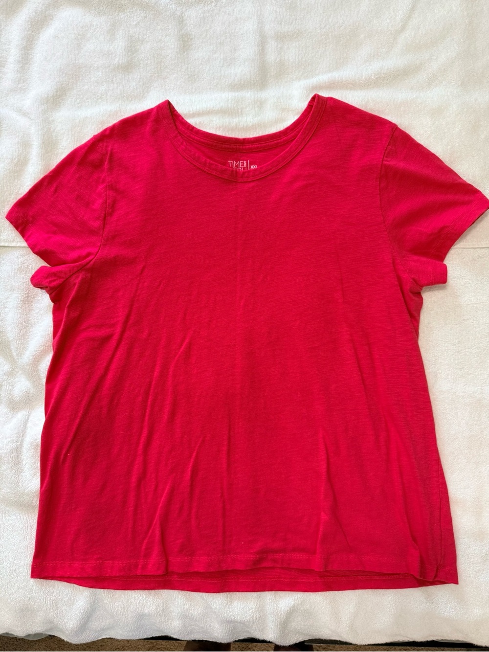 XXL (20) Time and Tru watermelon/Pink Crew Neck Tee